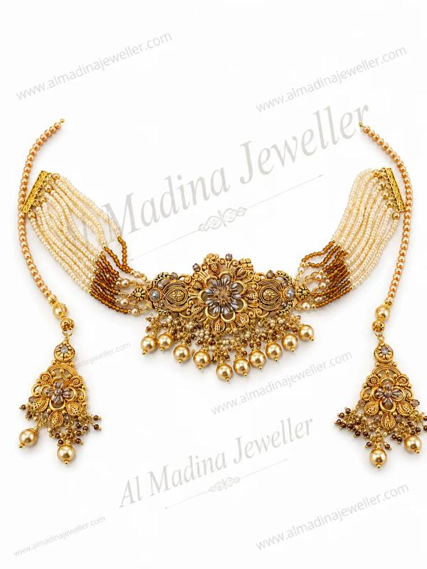 Royal Pearl Gold Chokar Set