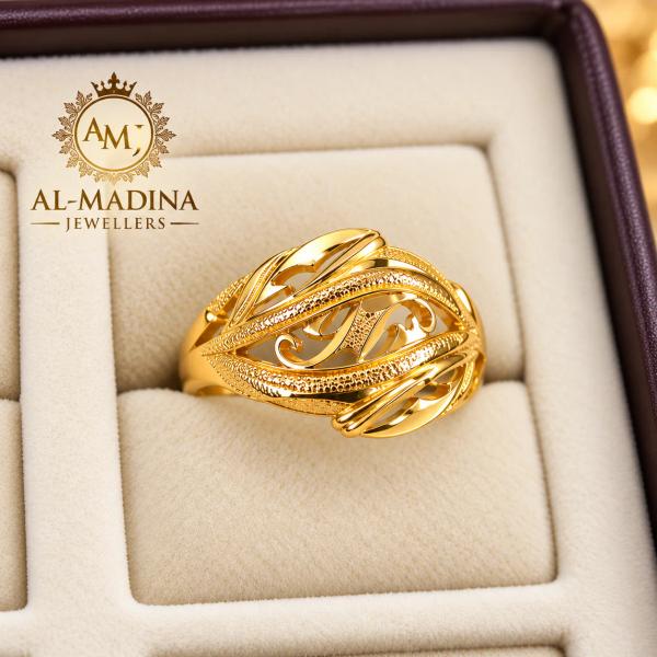 Royal Solid Dhalai Gold Ring