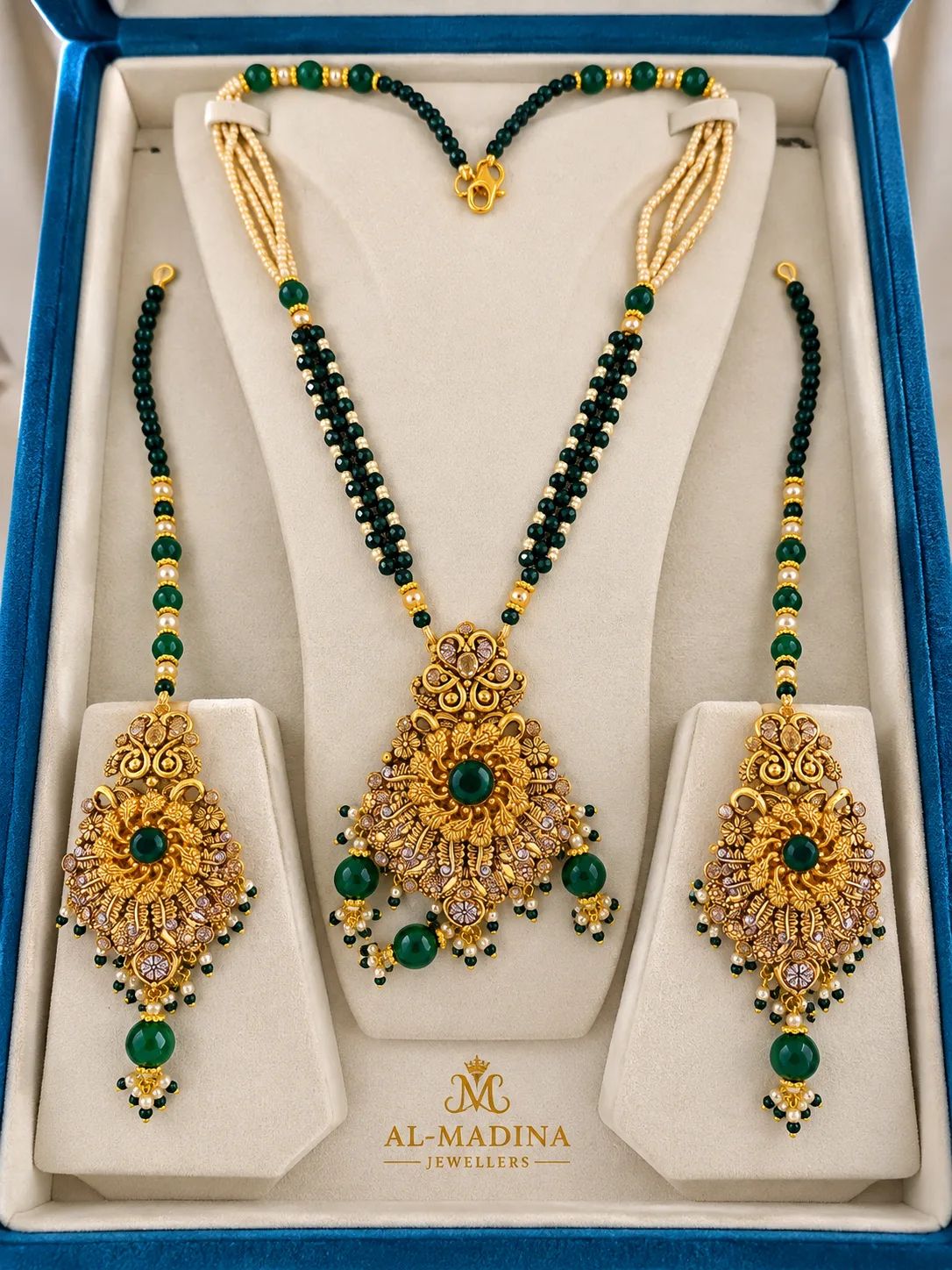 Emerald Heritage Gold Short Set
